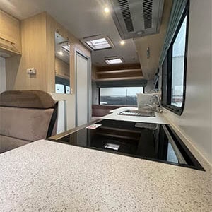 ER Sixer Motorhome – 6 Berth-interior (2)