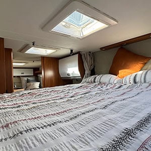 Britz Odyssey Motorhome – 4 Berth-drop down bed 02