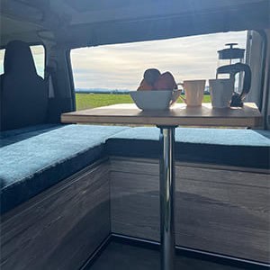 EC Stargazer Motorhome – 3 Berth-dinette