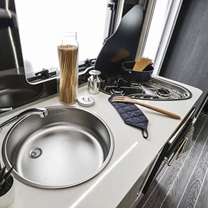 AK Motorhome Bunk – 6 Berth-sink