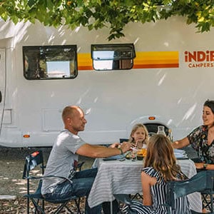 Indie Campers Quest – 5 Berth-lifestyle (5)