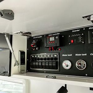 MD Hilux – 2 Berth-control-panel